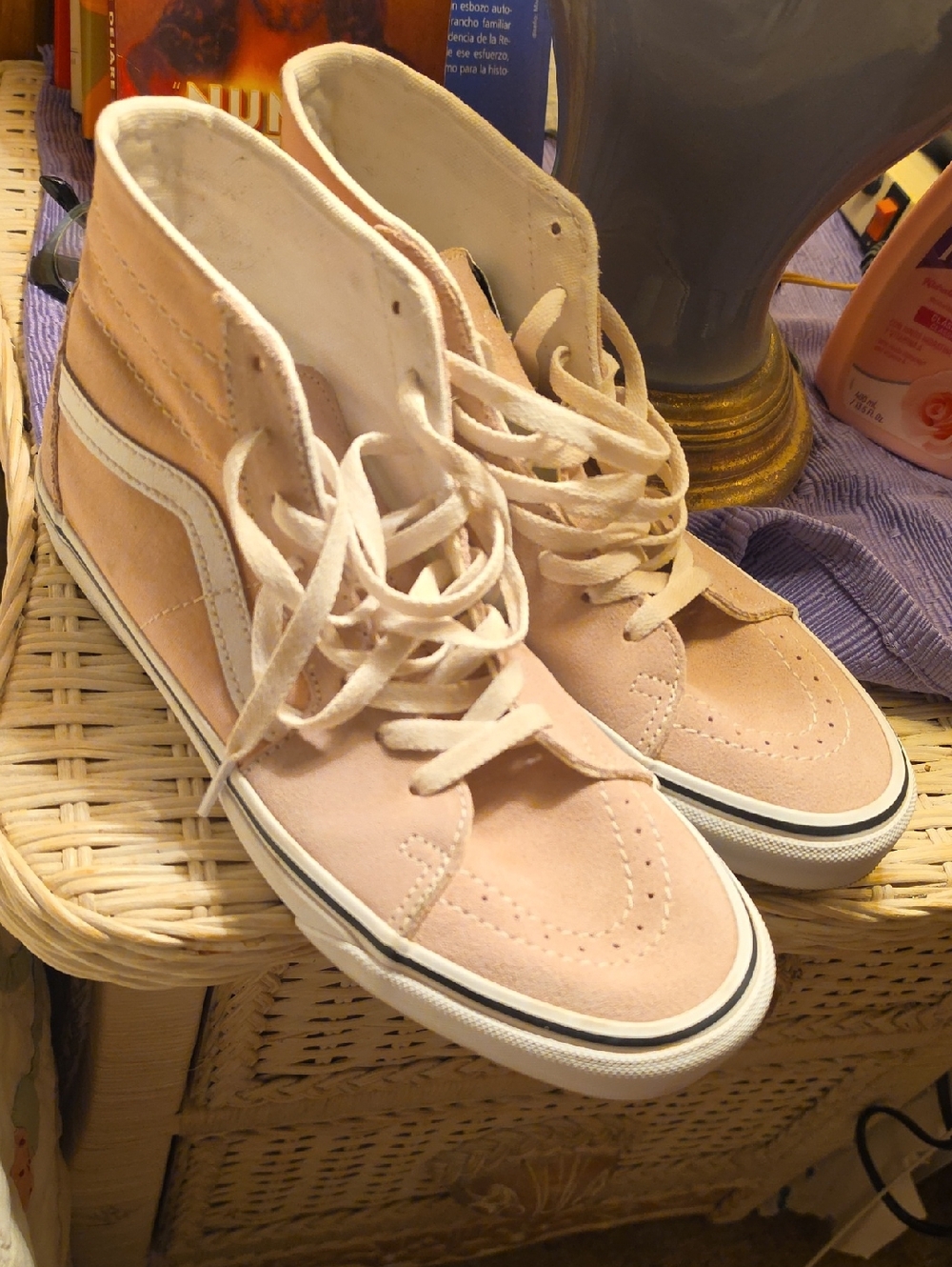 Women’s High-Top Suede Sneakers - Blush Pink